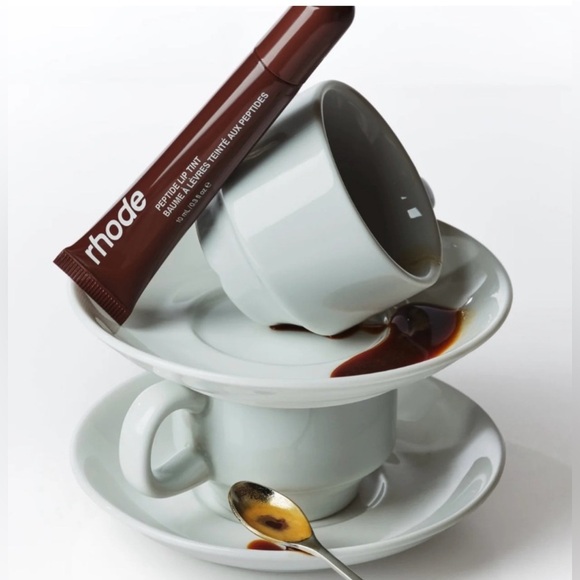 NEW IN BOX Rhode Peptide Lip Tint ~ Espresso ~ 💯 % Authetic! - Picture 4 of 10